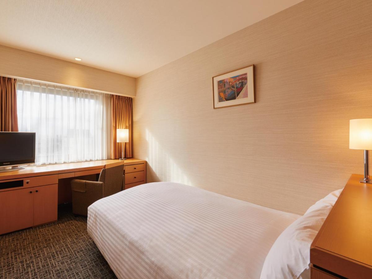 Hotel Agora Osaka Moriguchi Eksteriør billede